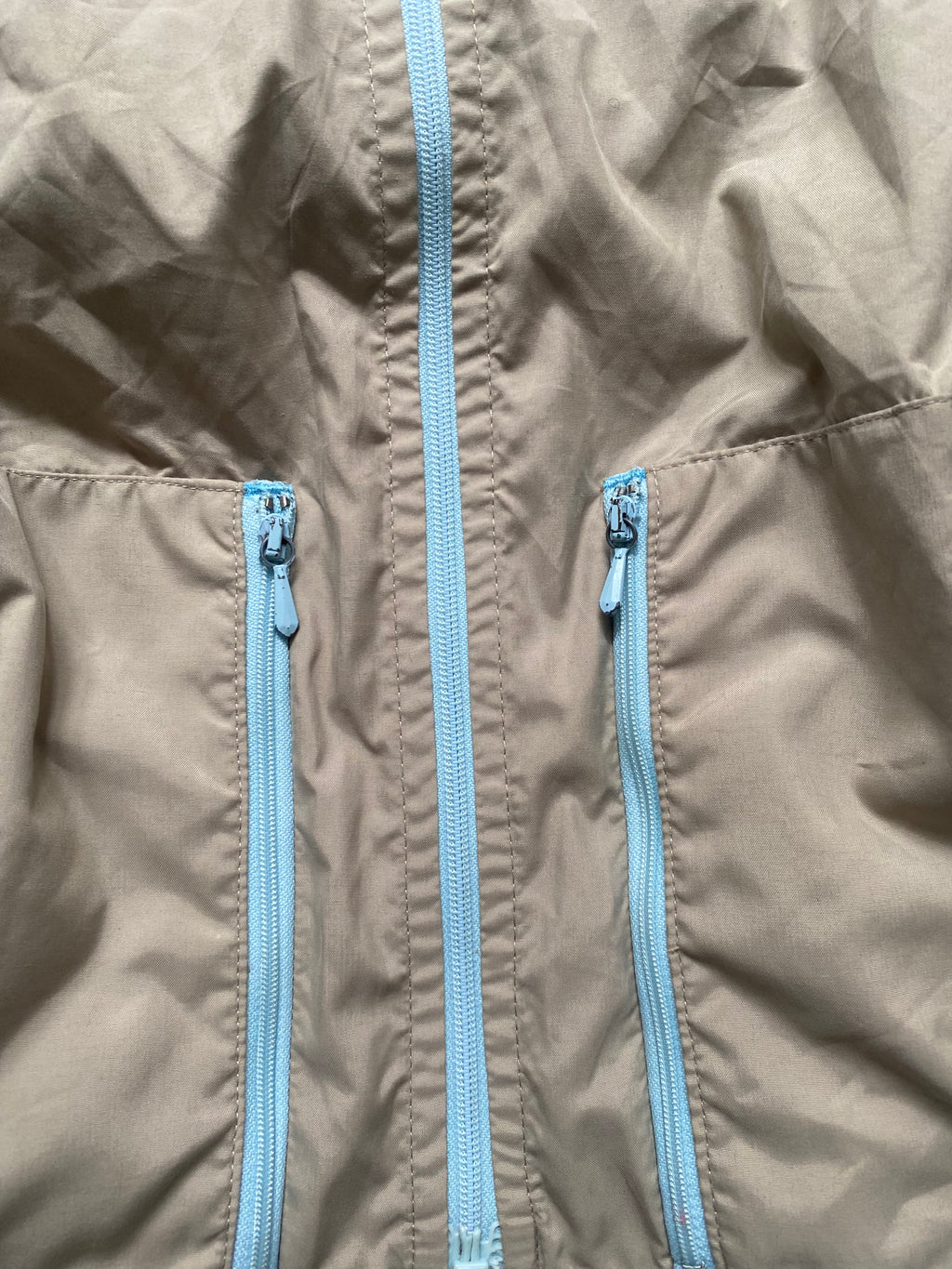 Jakke (størrelse S/M)