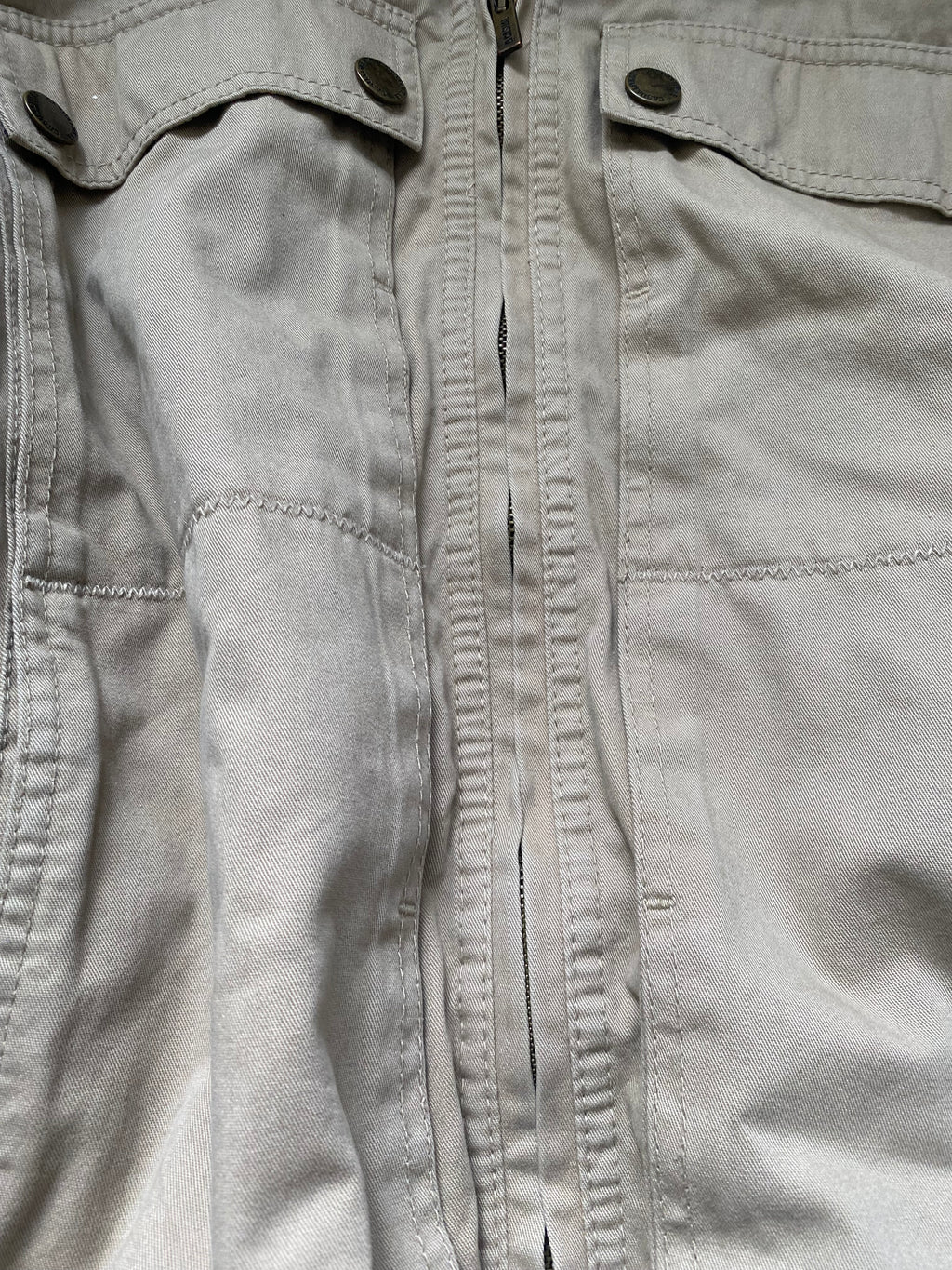 Jakke (Størrelse M/L)